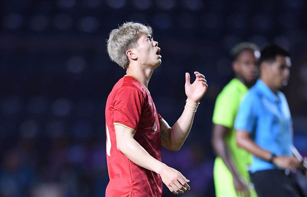 C&ocirc;ng Phượng n&oacute;i g&igrave; khi trượt Pen khiến Việt Nam về nh&igrave;?