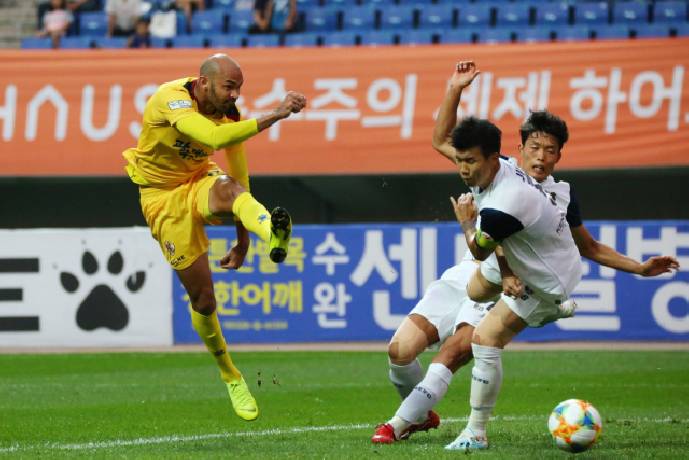 Nhận định, soi k&egrave;o Seoul E-Land vs Gwangju, 17h00 ng&agrave;y 11/7