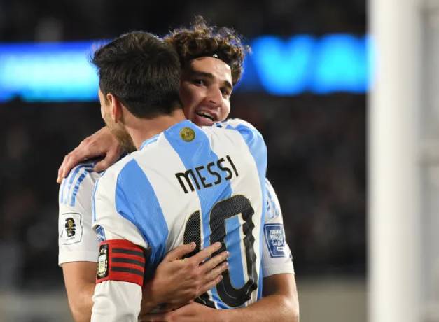 Soi k&egrave;o g&oacute;c Ecuador vs Argentina, 06h00 ng&agrave;y 10/9