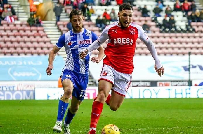 Nhận định, soi k&egrave;o Wigan Athletic vs Fleetwood Town, 1h00 ng&agrave;y 11/10