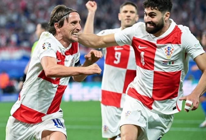 Chuy&ecirc;n gia Tony Ansell dự đo&aacute;n CH S&eacute;c vs Croatia, 1h45 ng&agrave;y 10/10