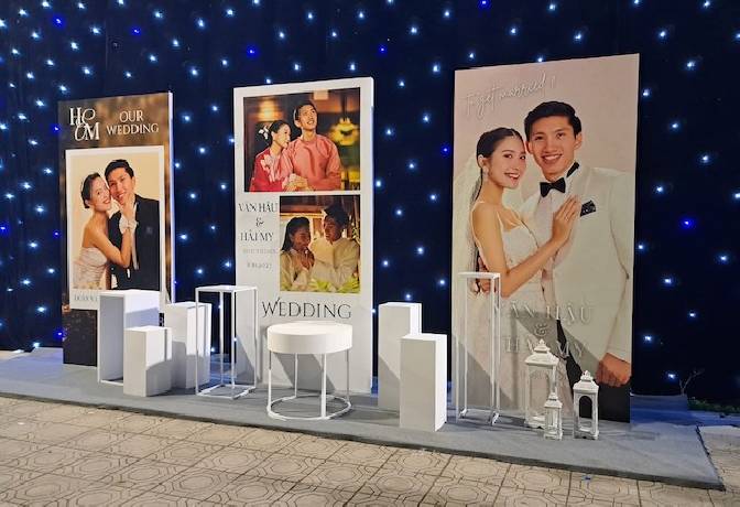 Nh&agrave; Văn Hậu đ&atilde; dựng xong đ&aacute;m cưới ở s&acirc;n l&agrave;ng