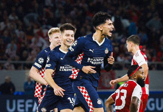 Nhận định, soi k&egrave;o AZ Alkmaar vs PSV, 22h45 ng&agrave;y 9/11: Sức mạnh vua s&acirc;n kh&aacute;ch