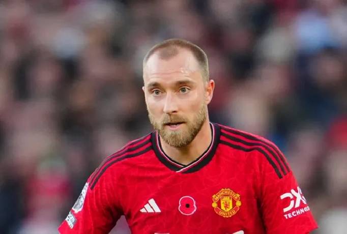 Man United sẵn s&agrave;ng chia tay &ldquo;ch&uacute; l&iacute;nh ch&igrave;&rdquo; ngay th&aacute;ng 1