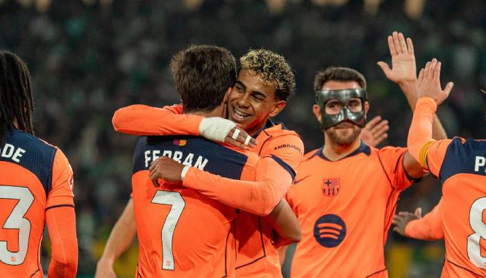 Soi k&egrave;o g&oacute;c Barcelona vs Frankfurt, 03h00 ng&agrave;y 10/12