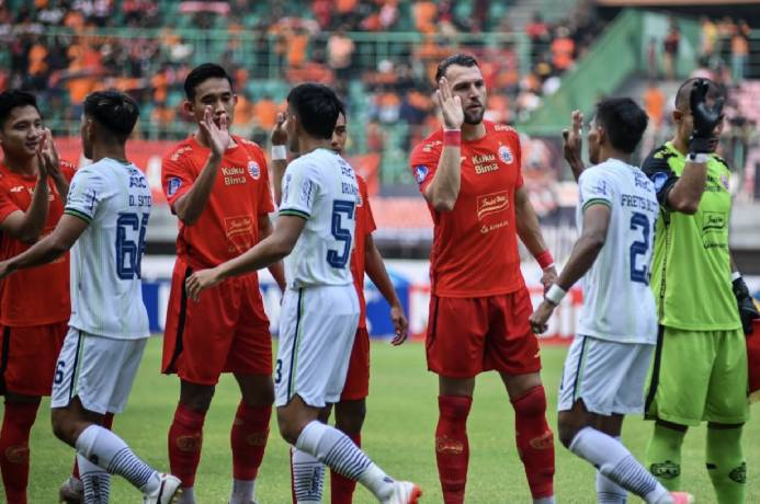 Nhận định, soi k&egrave;o Persib Bandung vs Persija Jakarta, 15h30 ng&agrave;y 11/1: Bất ph&acirc;n thắng bại