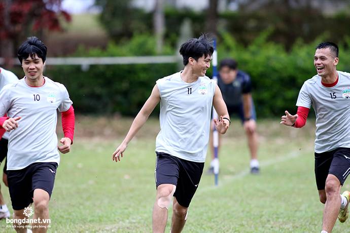 Tuấn Anh đ&aacute; ch&iacute;nh trận HAGL vs B&igrave;nh Định?