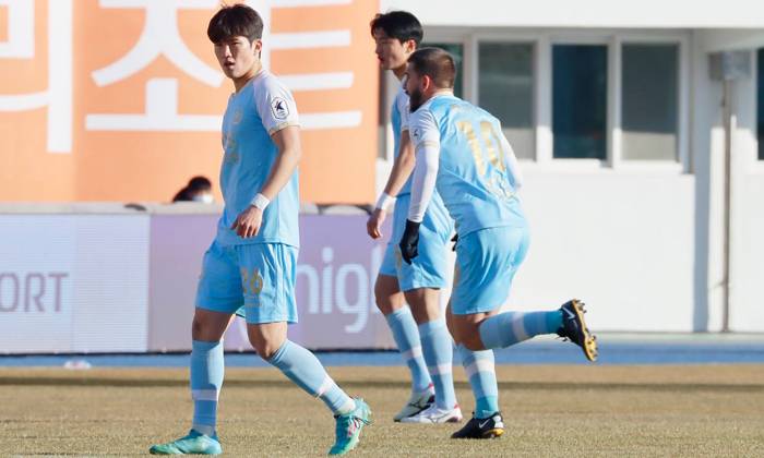 Nhận định, soi k&egrave;o Daegu vs Seongnam Ilhwa, 17h ng&agrave;y 11/3