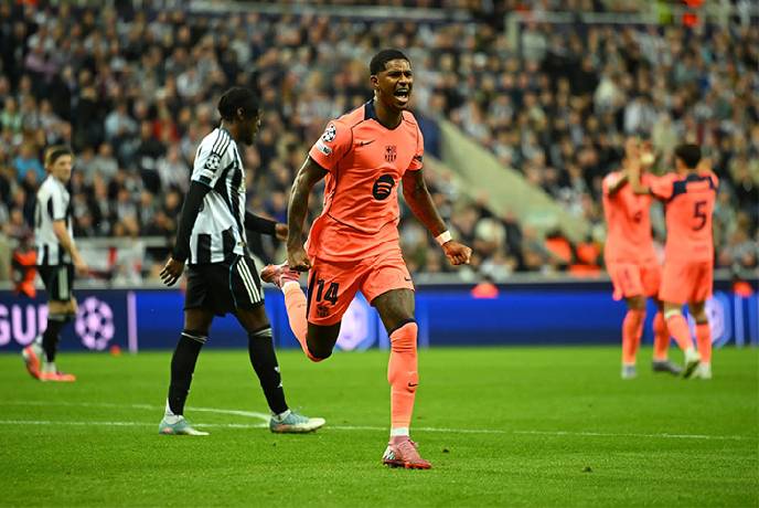 Chuy&ecirc;n gia Tony Ansell dự đo&aacute;n Newcastle vs Barca, 03h00 ng&agrave;y 11/3