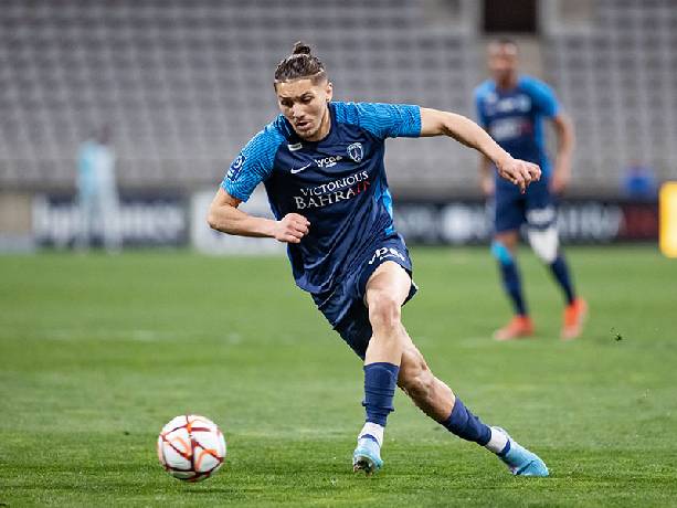 M&aacute;y t&iacute;nh dự đo&aacute;n b&oacute;ng đ&aacute; 11/4: Varnamo vs Sirius