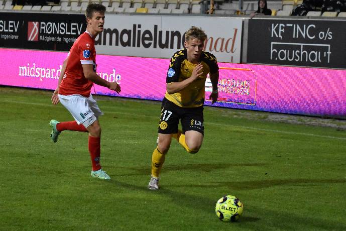 Soi k&egrave;o phạt g&oacute;c Silkeborg vs AC Horsens, 23h30 ng&agrave;y 11/4