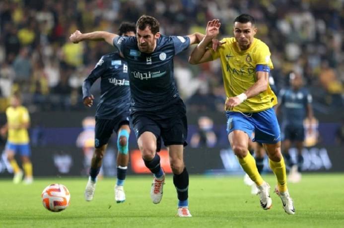 Nhận định, soi k&egrave;o Al-Okhdood vs Al Nassr, 1h00 ng&agrave;y 12/4: Băng băng về đ&iacute;ch