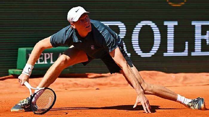 Sinner đứt mạch thắng set ở Monte Carlo Masters 2026, &lsquo;tho&aacute;t hiểm&rsquo; để v&agrave;o tứ kết