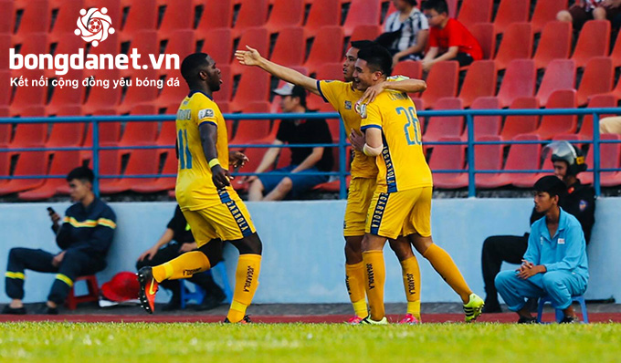 Thanh H&oacute;a vs SLNA (17h 12/7): Xứ Thanh trả nợ