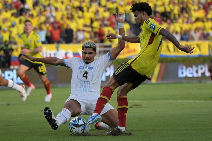 Dự đo&aacute;n, soi k&egrave;o thẻ v&agrave;ng Uruguay vs Colombia, 7h00 ng&agrave;y 11/7