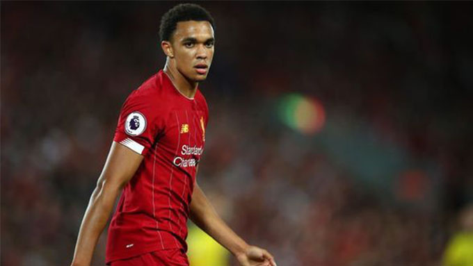 Alexander-Arnold lập kỷ lục sau trận thắng của Liverpool