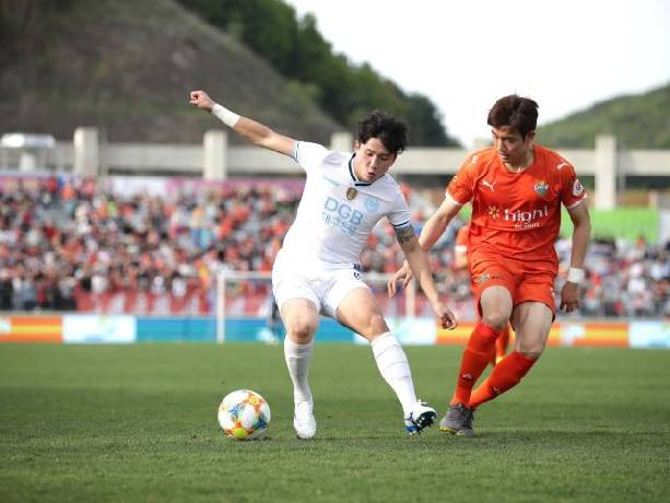 Nhận định, soi k&egrave;o Gangwon vs Daegu, 17h30 ng&agrave;y 10/8
