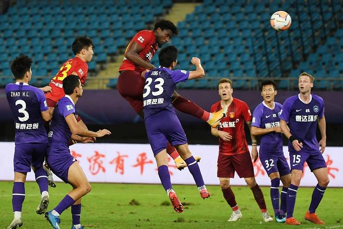 Soi k&egrave;o phạt g&oacute;c Hebei vs Tianjin, 19h00 ng&agrave;y 11/8