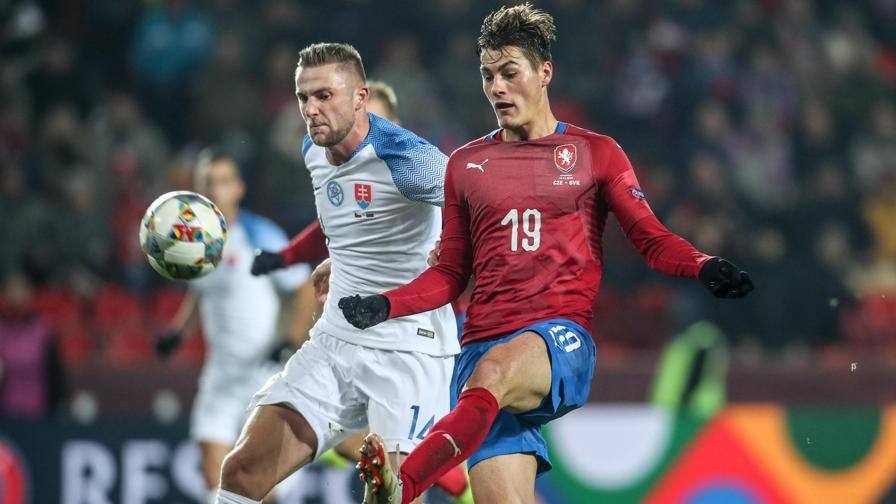 Nhận định b&oacute;ng đ&aacute; Montenegro vs S&eacute;c, 01h45 ng&agrave;y 11/9: Bất ph&acirc;n thắng bại