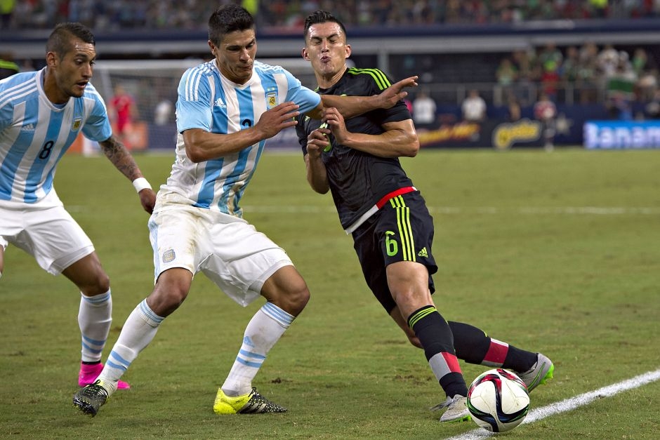 Tỷ lệ b&oacute;ng đ&aacute; GHQT h&ocirc;m nay 10/9: Argentina vs Mexico