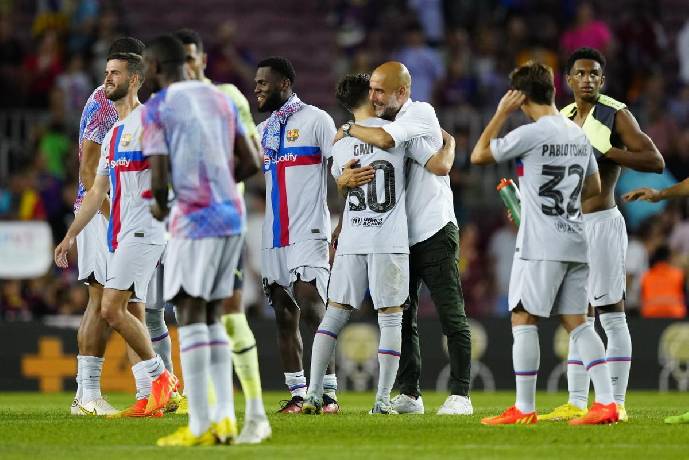 Pep Guardiola đ&ograve;i 'r&uacute;t ruột' b&aacute;u vật h&agrave;ng thủ của Barca