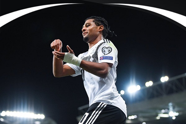 Serge Gnabry ph&aacute; kỷ lục của Miroslav Klose trận Đức 2-2 Argentina