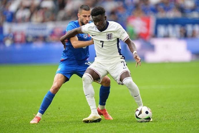 Si&ecirc;u m&aacute;y t&iacute;nh dự đo&aacute;n Anh vs Hy Lạp, 1h45 ng&agrave;y 11/10