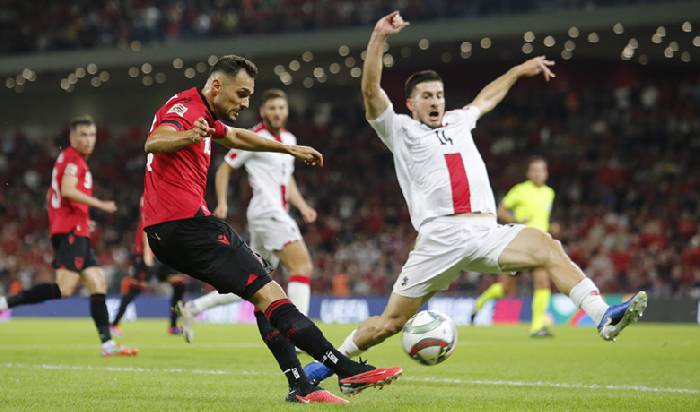 Soi k&egrave;o g&oacute;c Ukraine vs Georgia, 01h45 ng&agrave;y 12/10