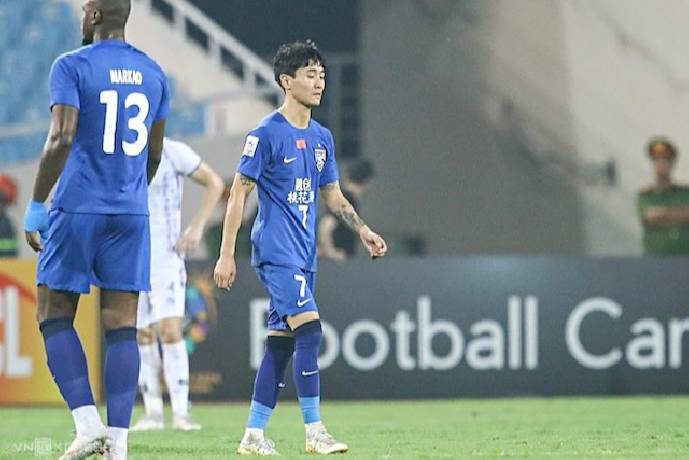 Cầu thủ Trung Quốc trốn tập, đi bar đ&ecirc;m trước trận thua H&agrave; Nội