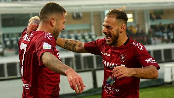 Soi k&egrave;o b&oacute;ng đ&aacute; Italia h&ocirc;m nay 11/12: Como vs Reggina