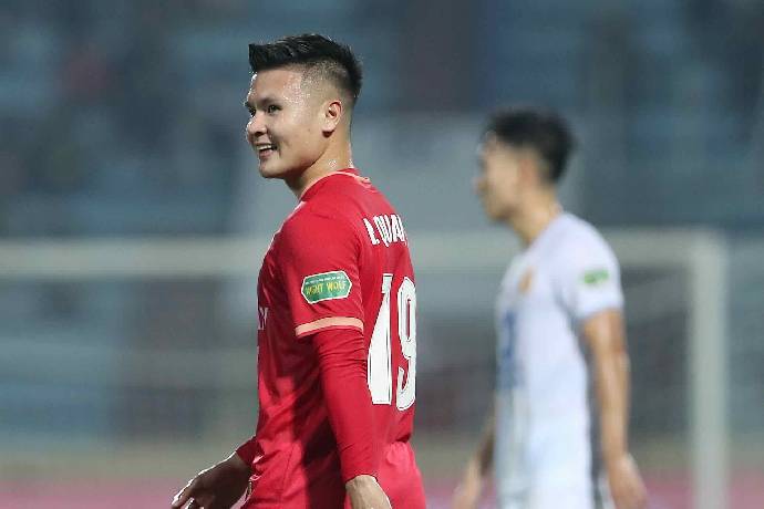 CAHN đ&aacute;nh rơi chiến thắng ở ph&uacute;t 90 trong ng&agrave;y Quang Hải ghi b&agrave;n