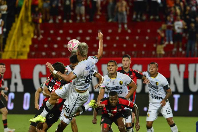 Nhận định, soi k&egrave;o Municipal Liberia vs Alajuelense, 9h00 ng&agrave;y 11/12: Chiến thắng thứ 5