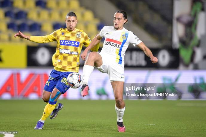 Nhận định, soi k&egrave;o Westerlo vs Sint-Truidense, 22h00 ng&agrave;y 11/1: Đứt mạch bất bại