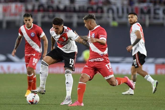 Soi k&egrave;o, dự đo&aacute;n Macao River Plate vs Argentinos Juniors 5h15 ng&agrave;y 13/2