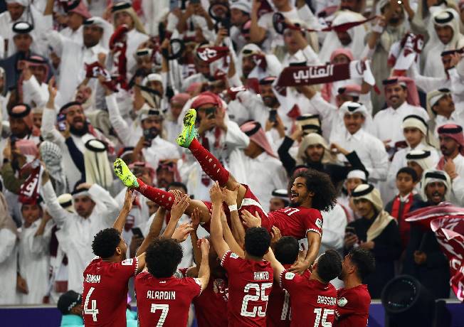 Qatar bảo vệ th&agrave;nh c&ocirc;ng chức v&ocirc; địch Asian Cup 
