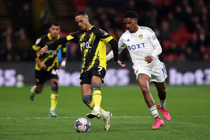 Nhận định, soi k&egrave;o Watford vs Leeds United, 2h45 ng&agrave;y 12/2: Củng cố ng&ocirc;i đầu