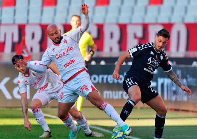 Nhận định, soi k&egrave;o Bari vs Spezia, 2h00 ng&agrave;y 12/2: Trận đấu sinh tử