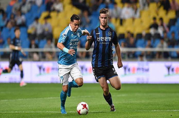 Nhận định, soi k&egrave;o Suwon Bluewings vs Pohang, 14h30 ng&agrave;y 12/03