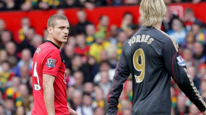 Huyền thoại M.U: 'Torres l&agrave; &aacute;c mộng của Vidic? Bạn đang kể chuyện cười &agrave;'