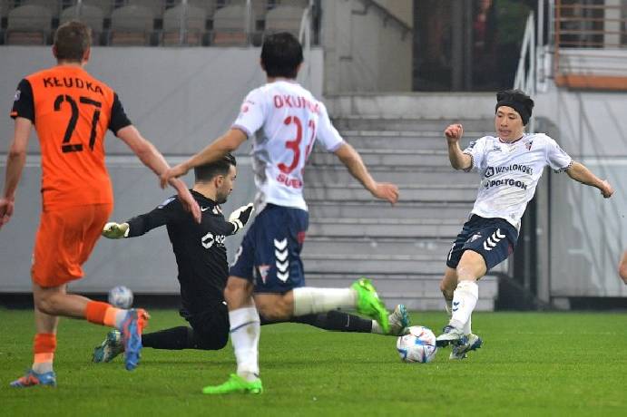 Nhận định, soi k&egrave;o Zaglebie Lubin vs Gornik Zabrze, 23h00 ng&agrave;y 11/4: Kh&aacute;ch tự tin
