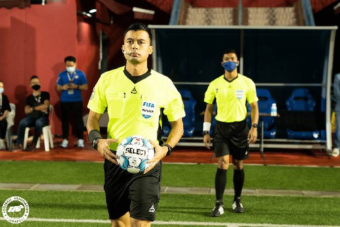 FIFA gạt trọng t&agrave;i Đ&ocirc;ng Nam &Aacute; khỏi World Cup 2026