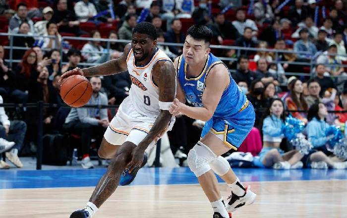 Nhận định b&oacute;ng rổ Beijing vs Shanghai, 18h30 ng&agrave;y 12/4: Thử nghiệm v&agrave; r&egrave;n qu&acirc;n