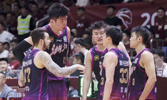 Nhận định b&oacute;ng rổ Zhejiang Chouzhou vs Shandong, 18h30 ng&agrave;y 11/4: Đại chiến nh&oacute;m đầu