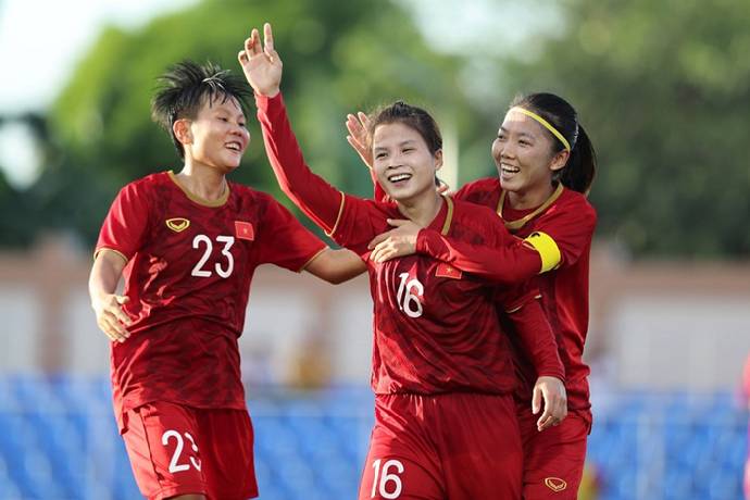 Đội h&igrave;nh ra s&acirc;n ch&iacute;nh thức nữ Việt Nam vs nữ Philippines, 19h ng&agrave;y 11/5 (cập nhật)