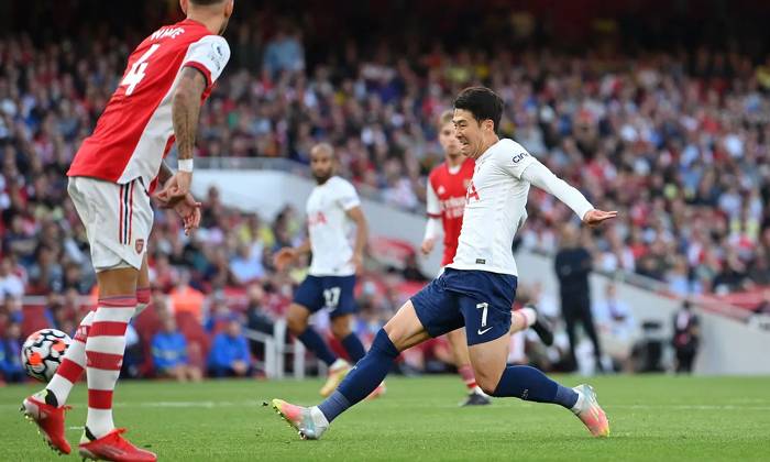 Soi k&egrave;o phạt g&oacute;c Tottenham vs Arsenal, 1h45 ng&agrave;y 13/5