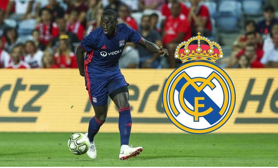 Didier Deschamps x&aacute;c nhận Ferland Mendy đ&atilde; l&agrave; người của Real Madrid