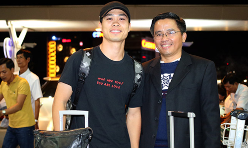 Sếp lớn HAGL: B&oacute;ng đ&aacute; Ph&aacute;p kh&ocirc;ng c&ograve;n xa lạ với C&ocirc;ng Phượng