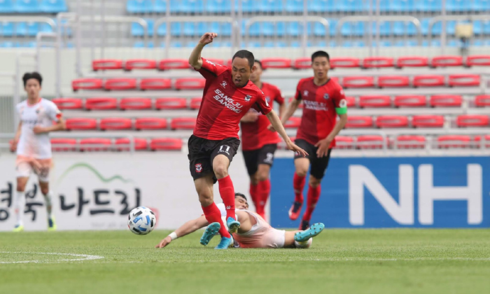 Nhận định Sangju Sangmu Phoenix vs Pohang Steelers, 17h00 ng&agrave;y 13/6