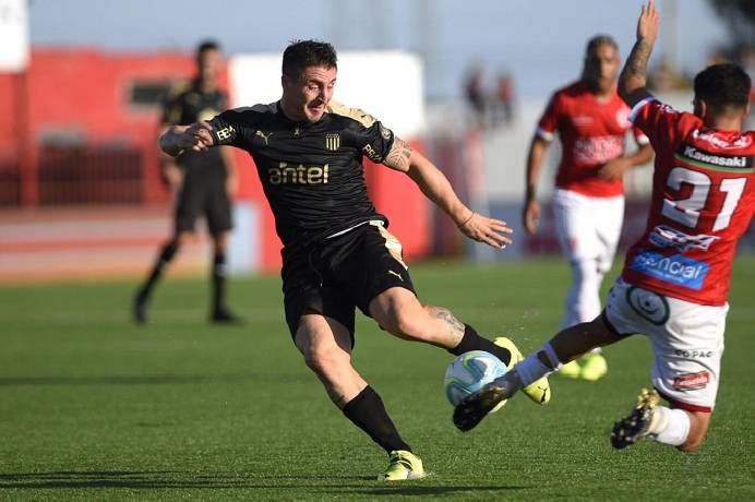 M&aacute;y t&iacute;nh dự đo&aacute;n b&oacute;ng đ&aacute; 12/6: Penarol vs Rentistas