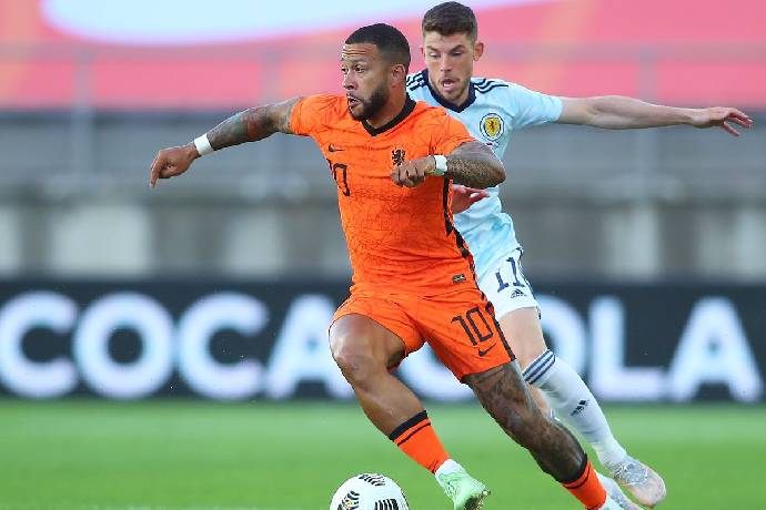 Soi k&egrave;o phạt g&oacute;c H&agrave; Lan vs Ukraine, 2h ng&agrave;y 14/6